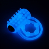 Голубое, светящееся в темноте виброкольцо Lumino Play Vibrating Penis Ring - Lovetoy - в Кемерово купить с доставкой